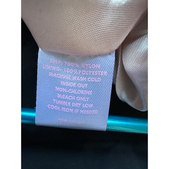 ban.do Rose Satin Bomber Jacket Size XL - Picture 6 of 8